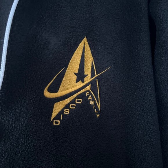 Star Trek Discovery Adult Pajamas - Rare Crew Gift - Picture 3 of 9